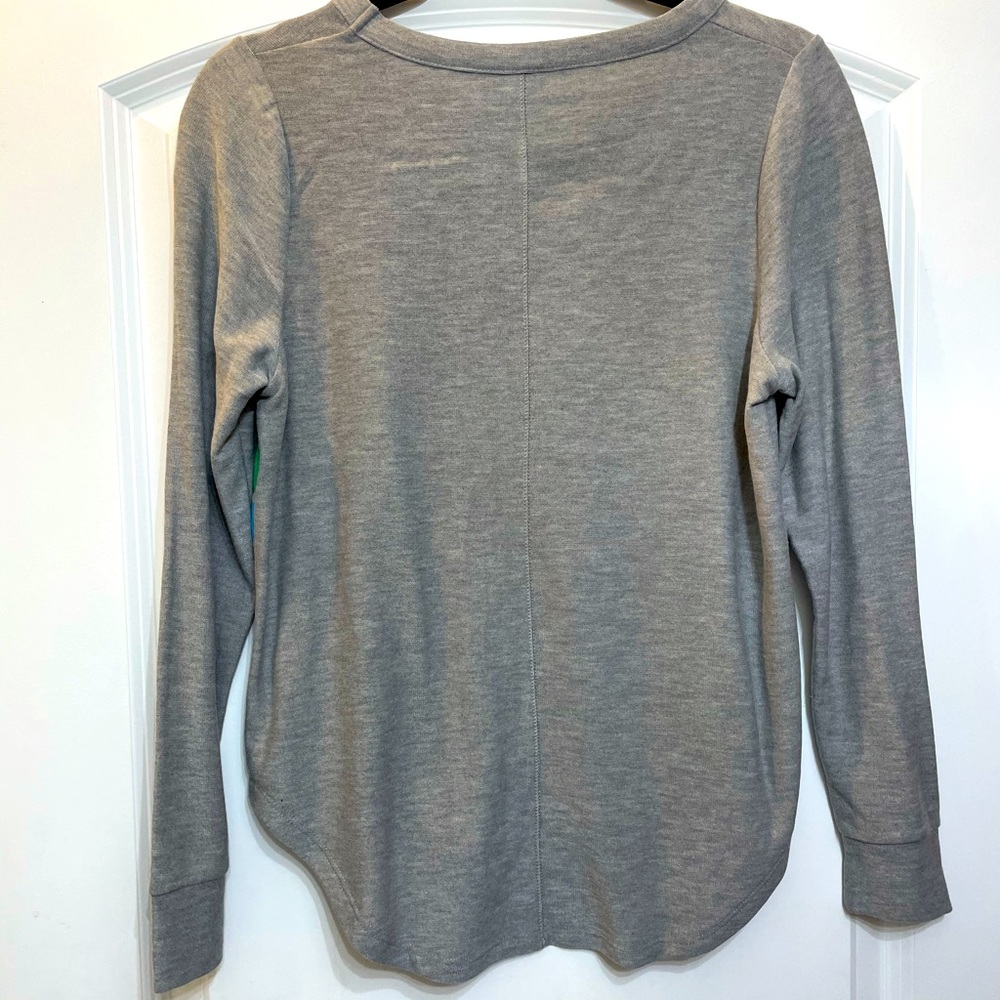 Chaser brand rainbow graphic sweatshirt size Small - Picture 4 of 4